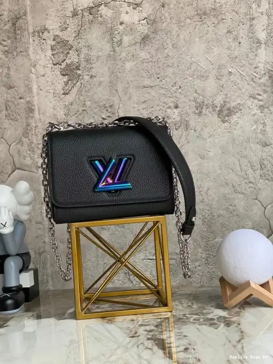 Cheap VUITTON LOUIS TWIST PM 0524